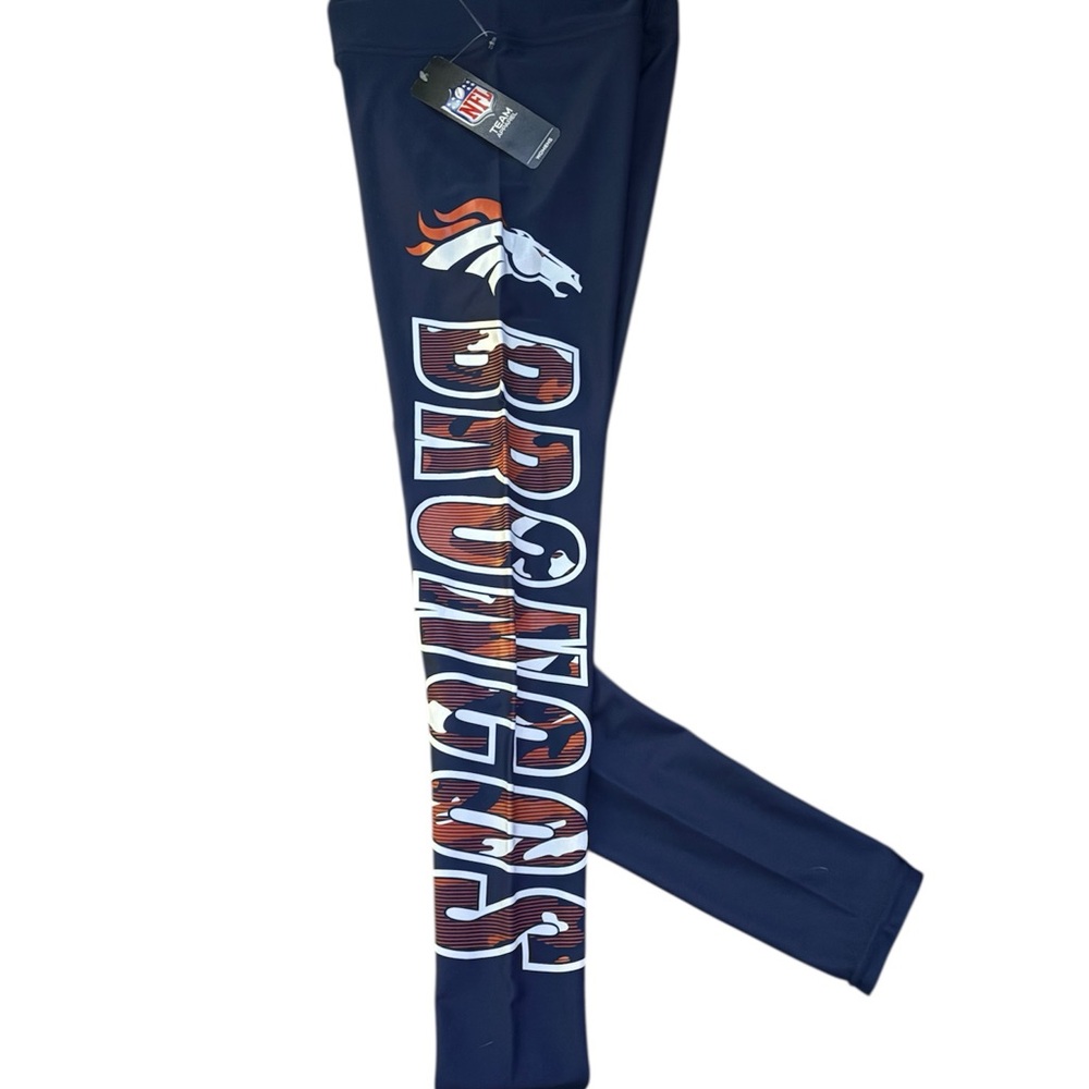 NFL APPAREL➕NWT Denver Broncos Leggings